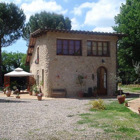 Casale Il Colombaio Di Toiano Guest House Valli Luaran gambar